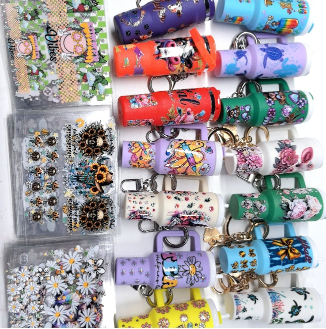 Wholesale Random 20pcs 50pcs 100pcs Cartoon Pattern Mini Travel  Cup Sticker